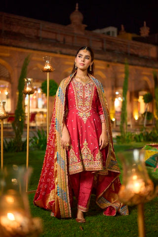 Epitome of Elegance: The Handcrafted Crimson Anarkali Ensemble