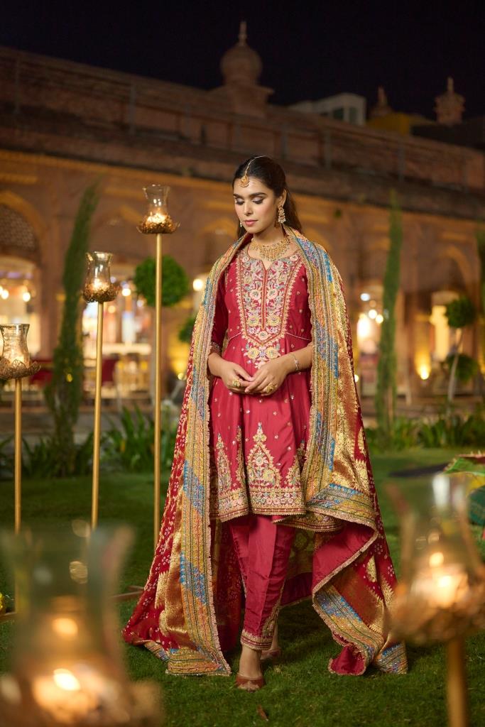 Epitome of Elegance: The Handcrafted Crimson Anarkali Ensemble